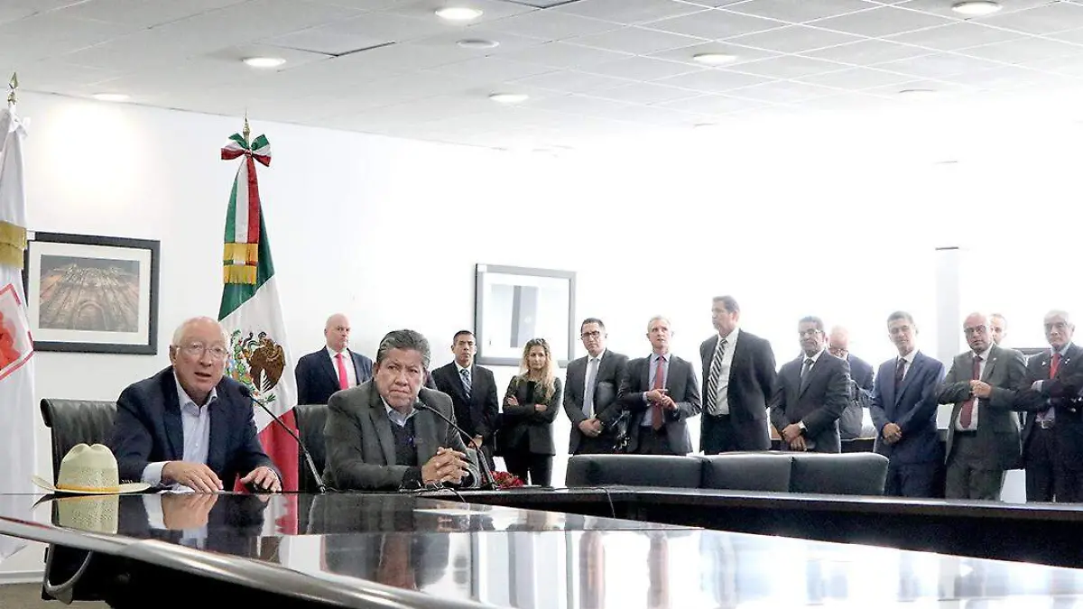 Reunión del embajador Ken Salazar con el gobernador de Zacatecas